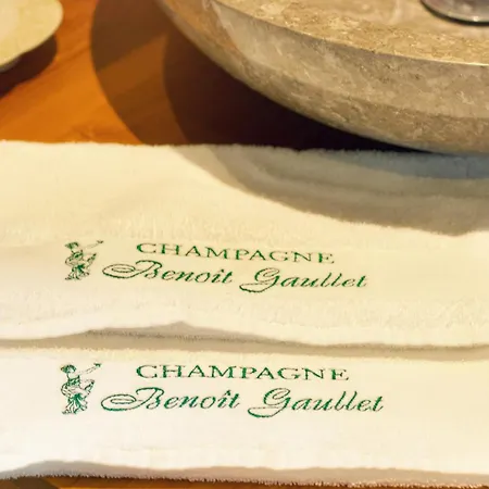 فندق مبيت وإفطار Le Clos Des Montants Meurville