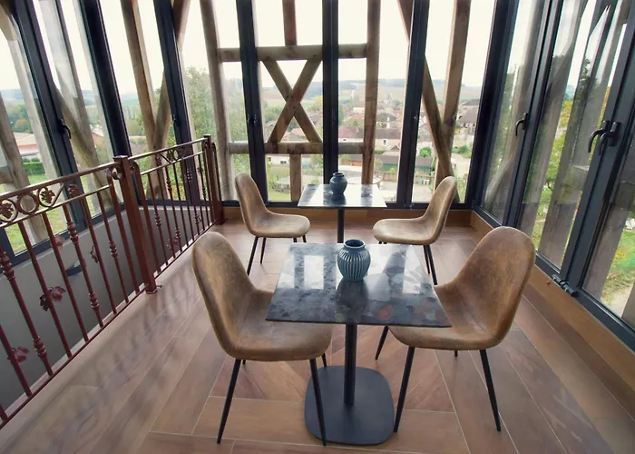 Le Clos Des Montants Bed & Breakfast 3*