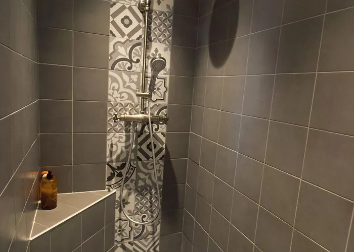 Le Clos Des Montants 3*